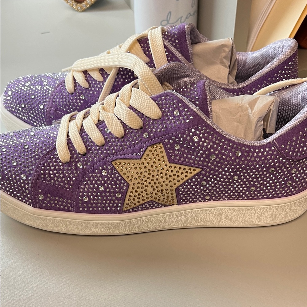 Purple Star-Studded Women's Sneakers